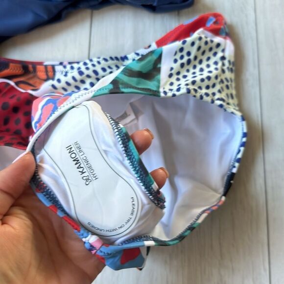 Kamoni V Neck Twist Back Tie Push Up Bikini size Small NWT in packaging - Picture 7 of 8